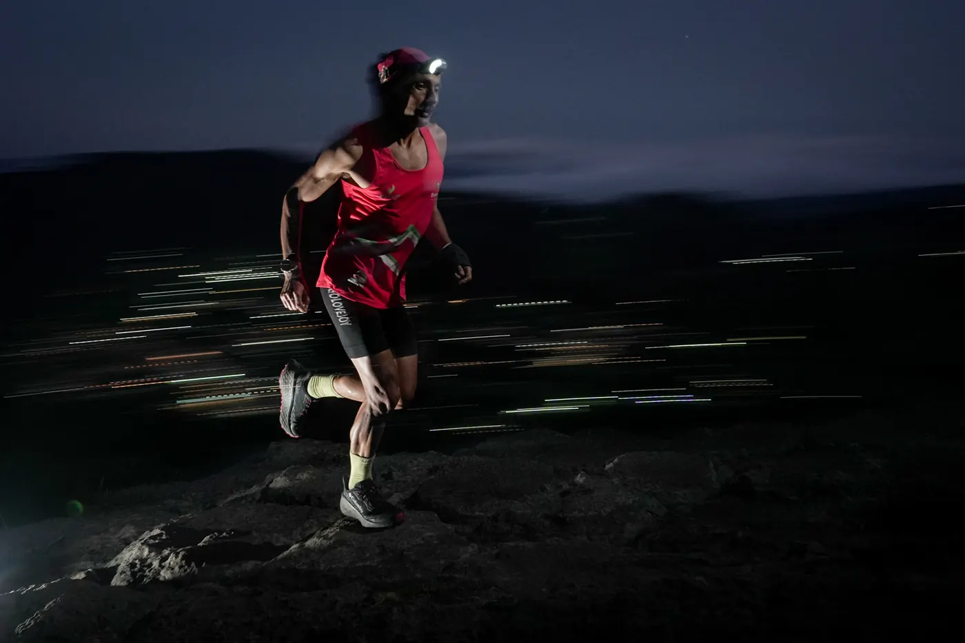Said López — Nocturna · retrato de atleta
